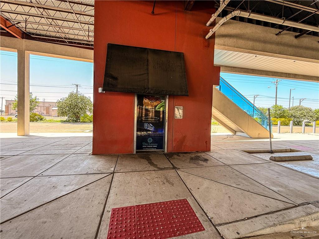 Photo 4 of 5112 Expressway 83