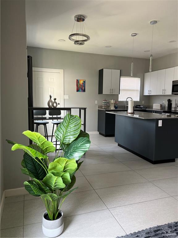 Photo 6 of 2022 Summerland Lane #1