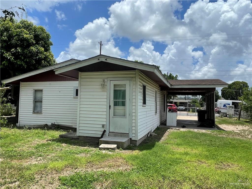 Photo 13 of 734 Acacia Avenue