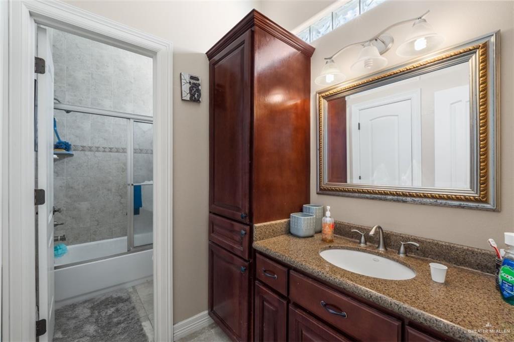 Photo 17 of 406 14th Street