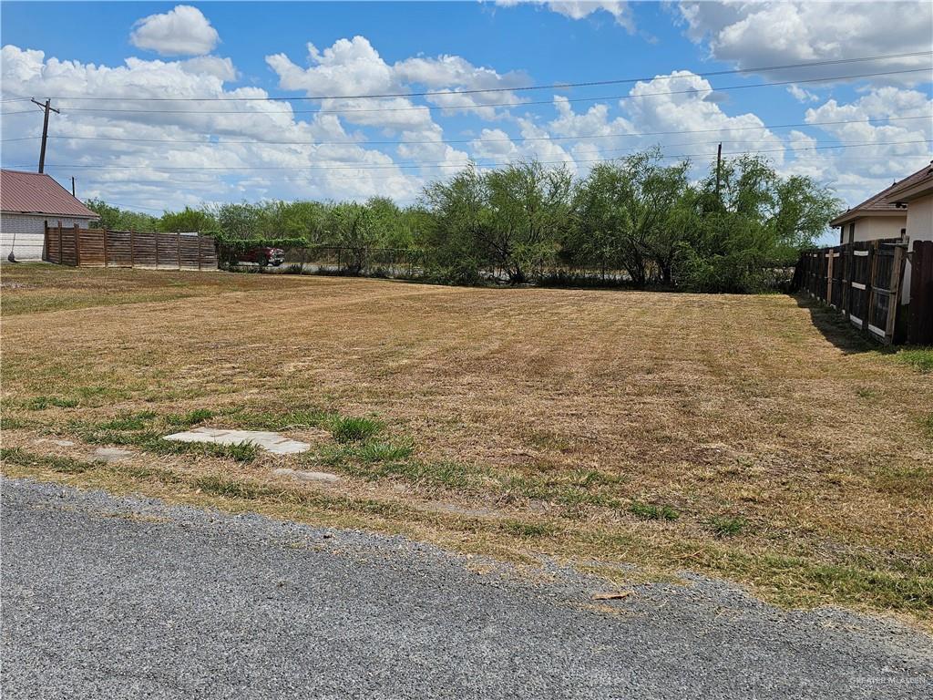 Photo 3 of 506 Melanie Drive