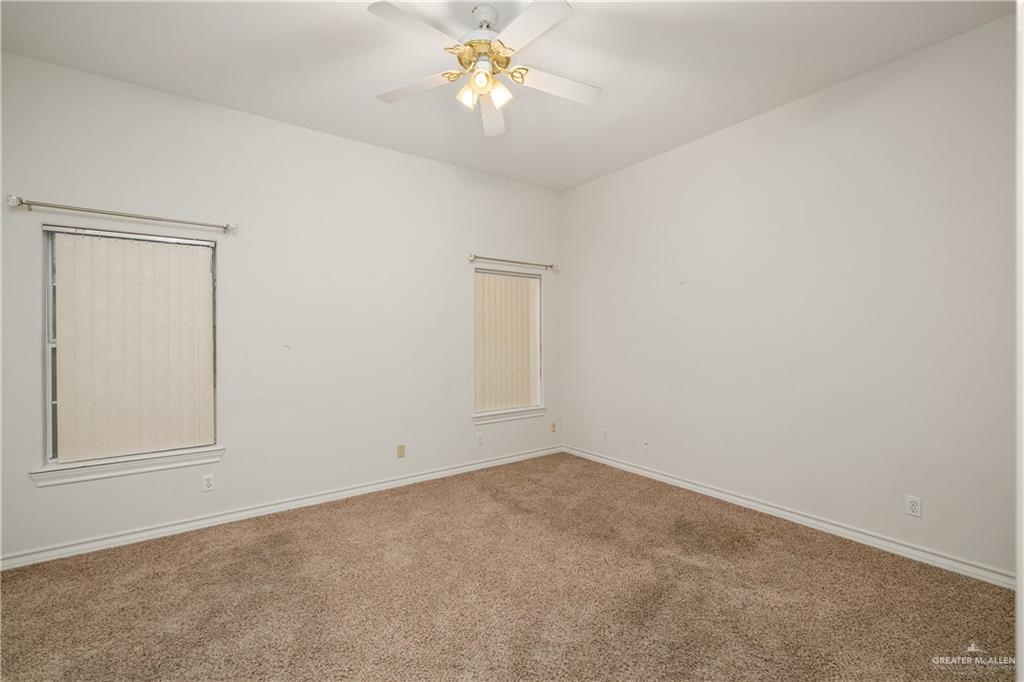 Photo 10 of 1018 Yale Drive