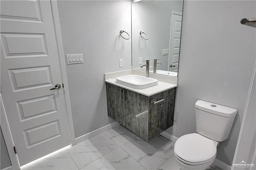 Photo 17 of 3517 Dominique Drive #4