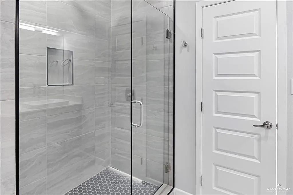 Photo 18 of 3517 Dominique Drive #4
