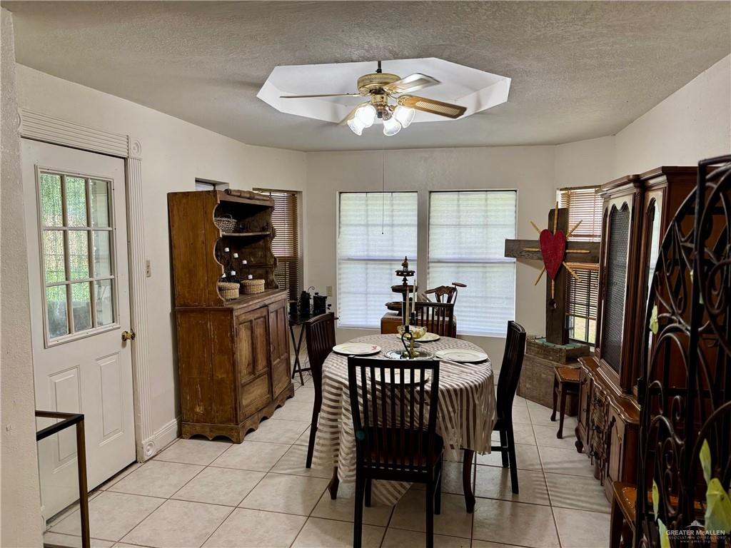 Photo 10 of 3813 Taylor Road