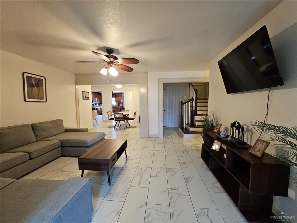 Photo 3 of 2704 6th Street